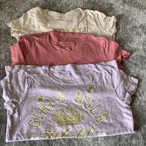 Bundle of 3 shirts for little girls